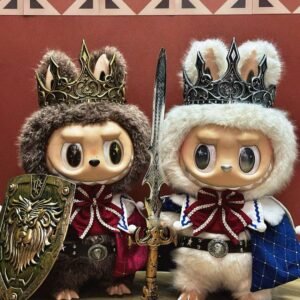 🛡️ POP MART Labubu – Royal Knight Duo Set (58cm Limited Edition)